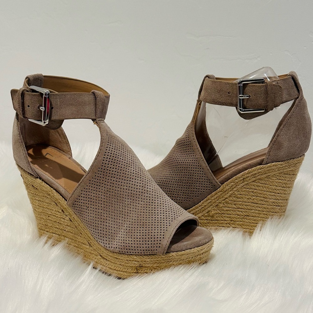 Marc fisher Alison Espadrille wedge 6 1/2